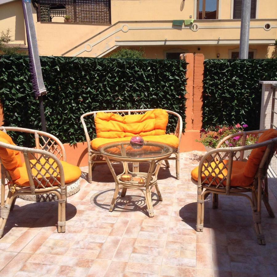 Casa Vacanze Villa Carmela Porto Torres Exterior foto